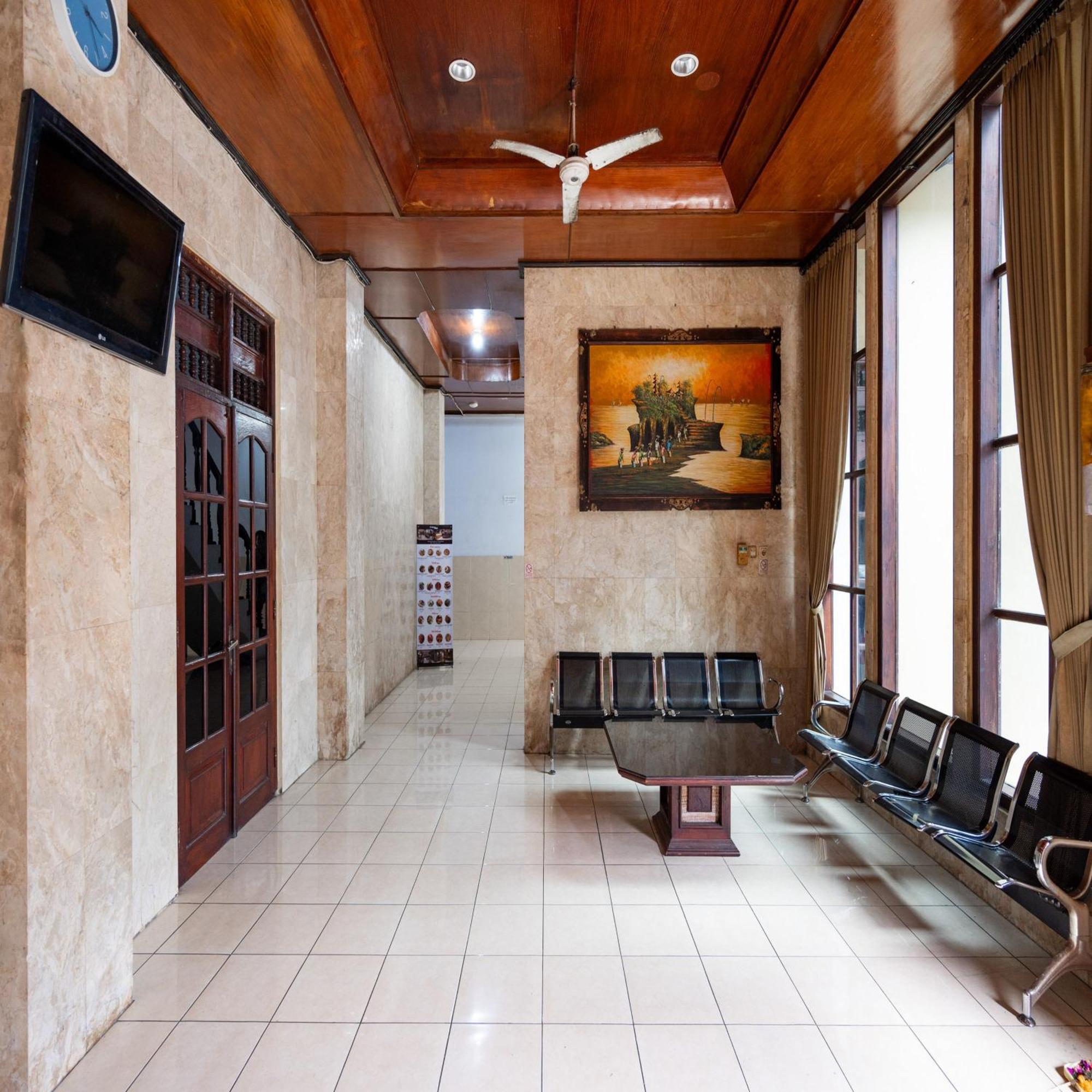 Hotel Dewata Indah Denpasar Mitra Reddoorz Экстерьер фото
