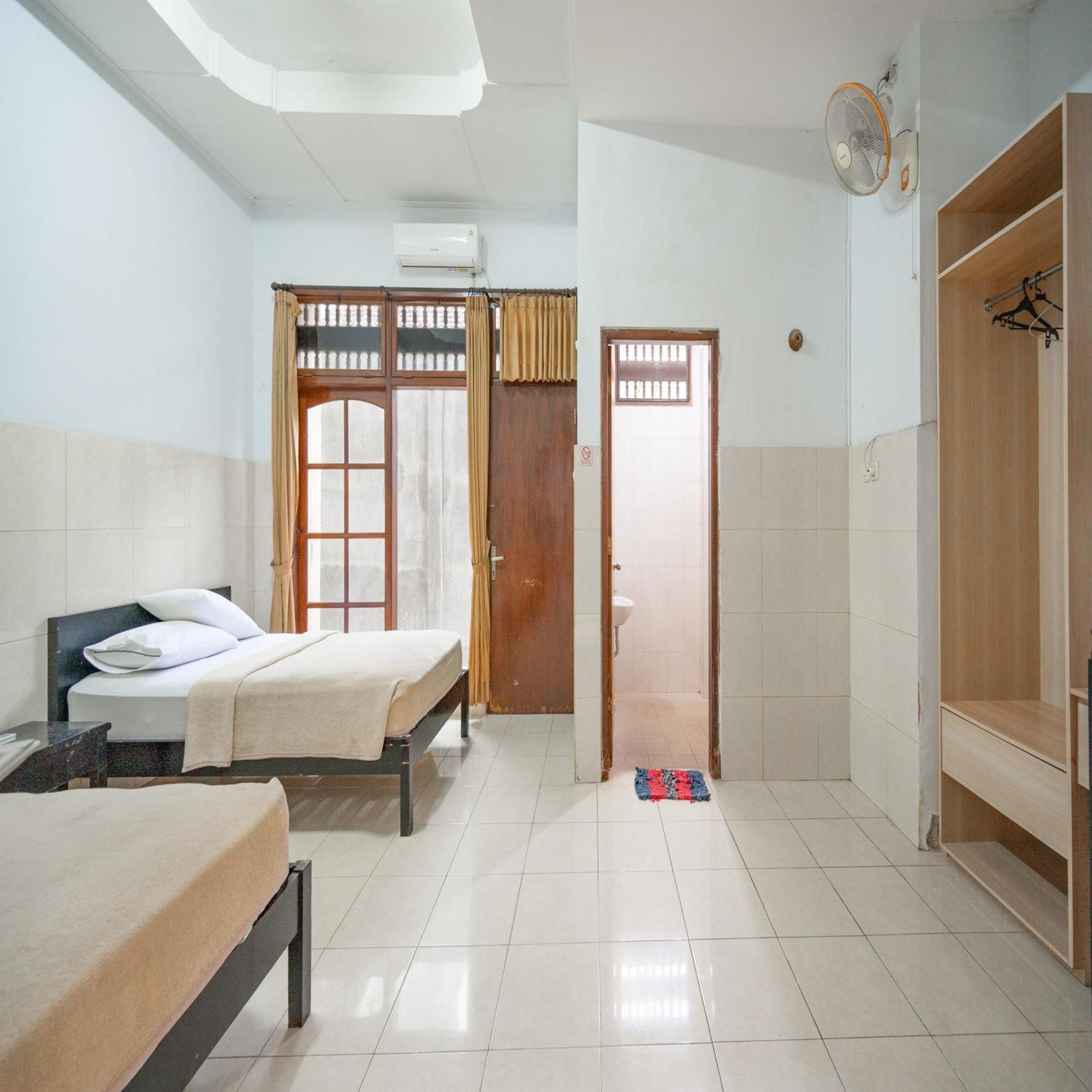 Hotel Dewata Indah Denpasar Mitra Reddoorz Экстерьер фото
