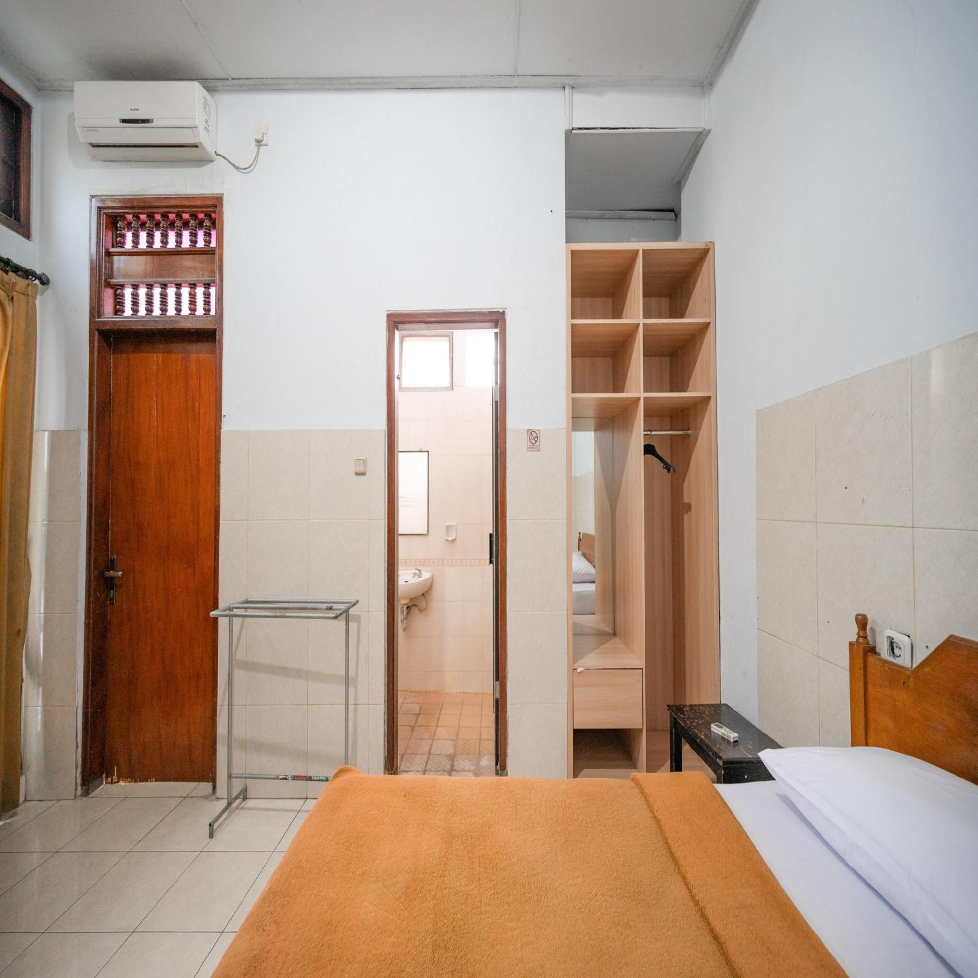 Hotel Dewata Indah Denpasar Mitra Reddoorz Экстерьер фото