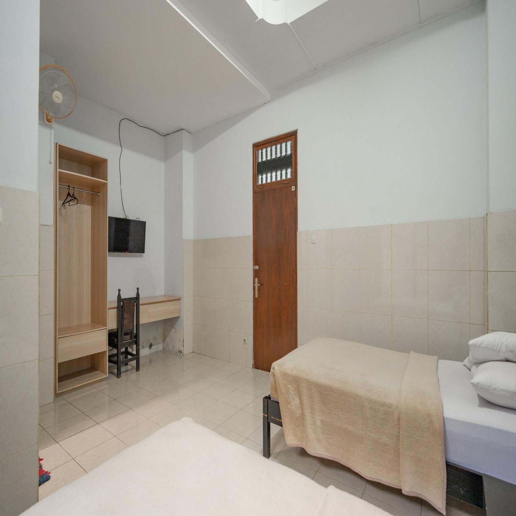 Hotel Dewata Indah Denpasar Mitra Reddoorz Экстерьер фото